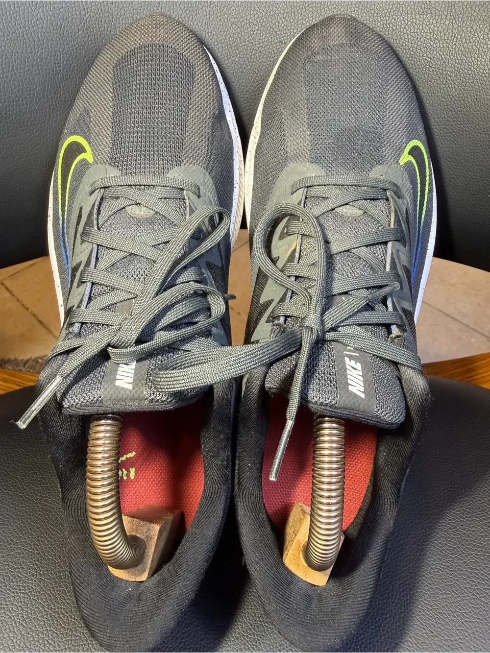 Nike Quest 3 Athletic Running Shoes Black/Blue/Volt DH0203-001 Men’s Size 11.5